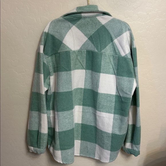 Mint Shacket - Picture 6 of 6